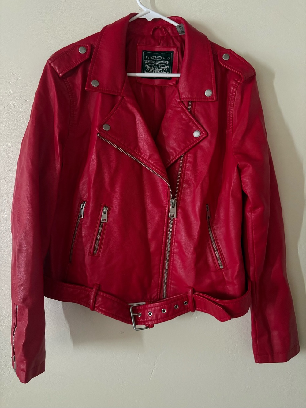 Levi's Women's Red Faux Leather Moto Biker Jacket NWOT Belt Full Zip Size XL